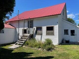 13 Mcmullen Avenue Tremont ME 04653
