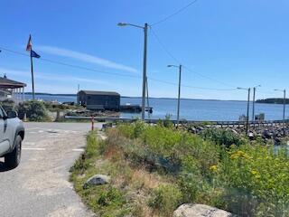 13 Mcmullen Avenue Tremont ME 04653