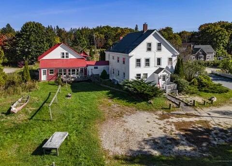 13 Mcmullen Avenue Tremont ME 04653