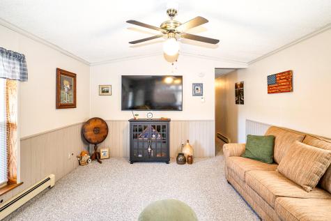 620 Crescent Avenue Rumford ME 04276