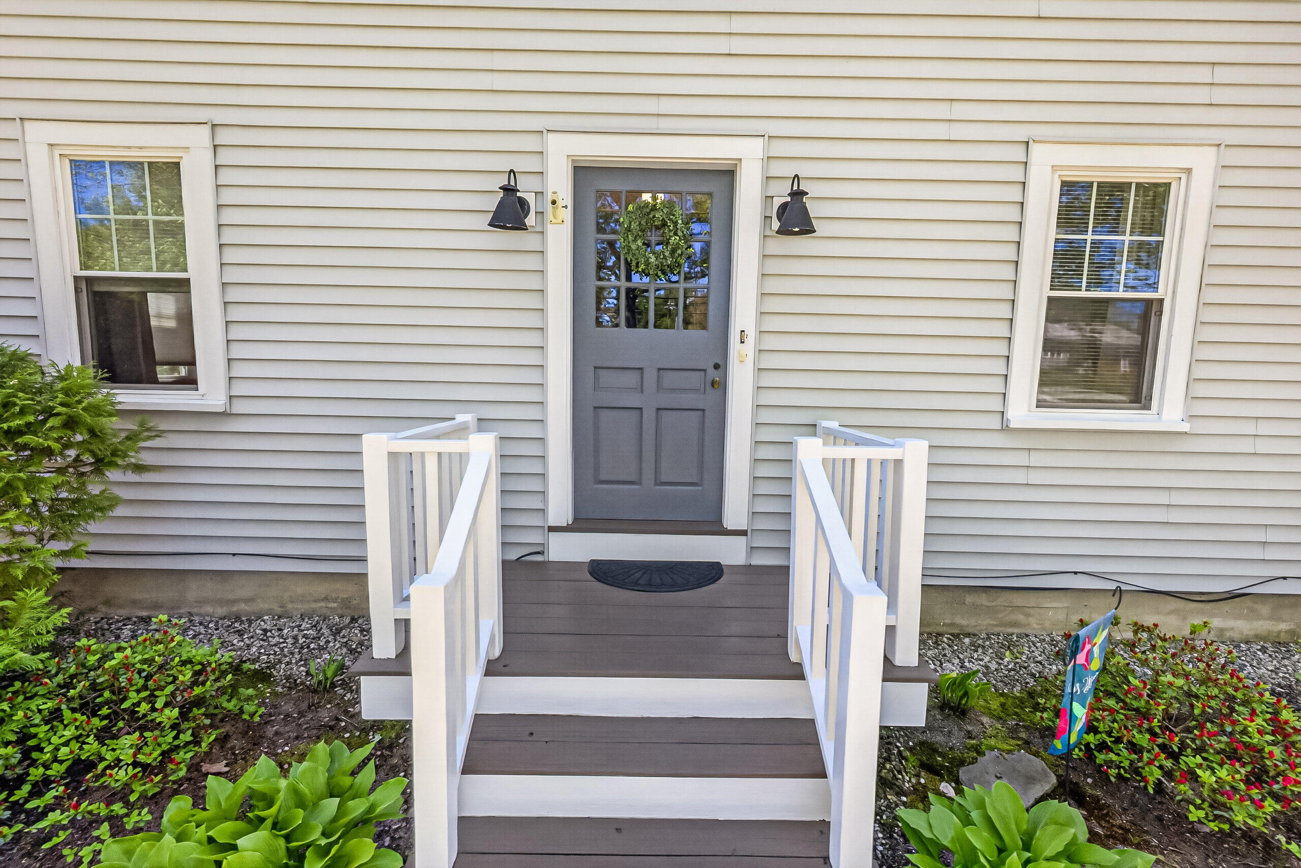56 Yarmouth Road Gray ME 04039
