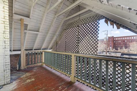 337 Lisbon Street Lewiston ME 04240