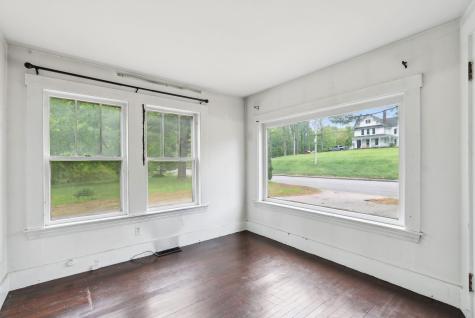 705 + 707 Maine Avenue Farmingdale ME 04344