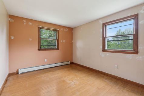 705 + 707 Maine Avenue Farmingdale ME 04344