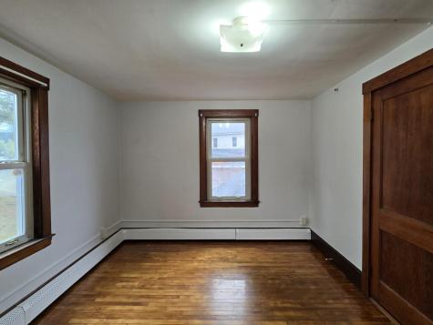 14 Kendall Street Augusta ME 04330