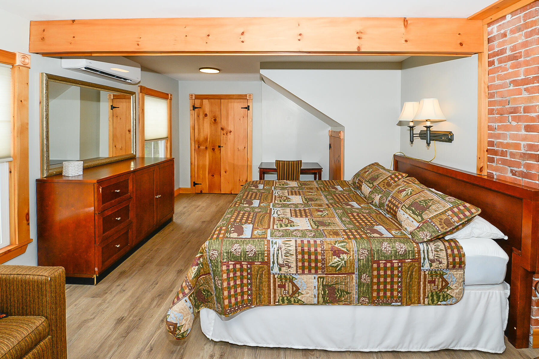 679 Roosevelt Trail Naples ME 04055