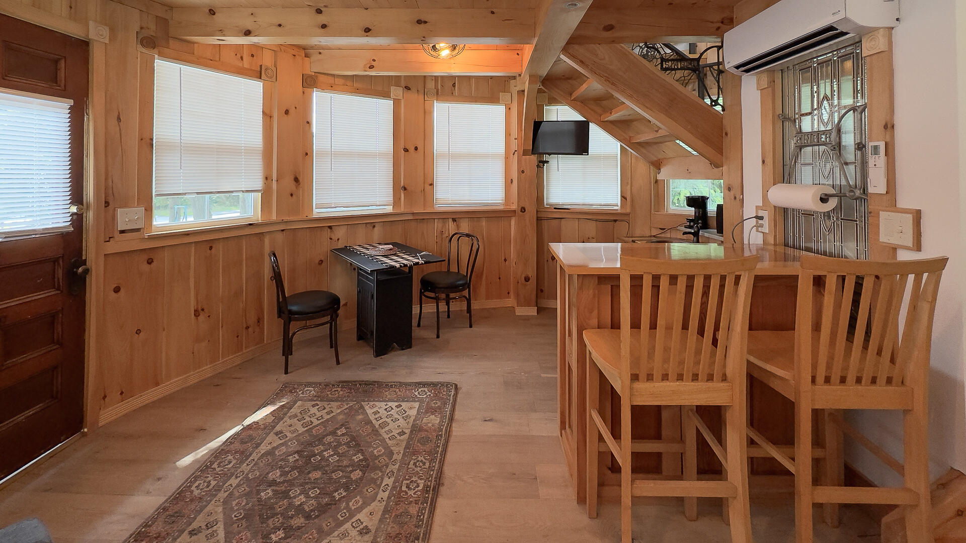 679 Roosevelt Trail Naples ME 04055