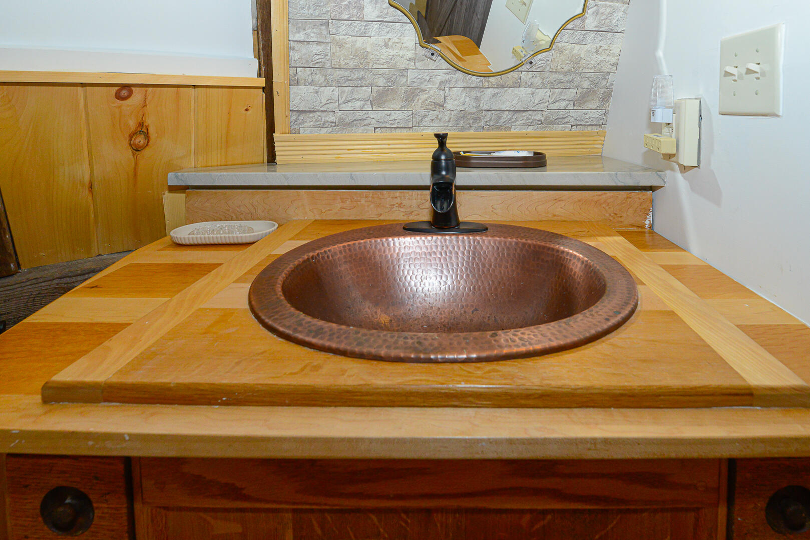 679 Roosevelt Trail Naples ME 04055