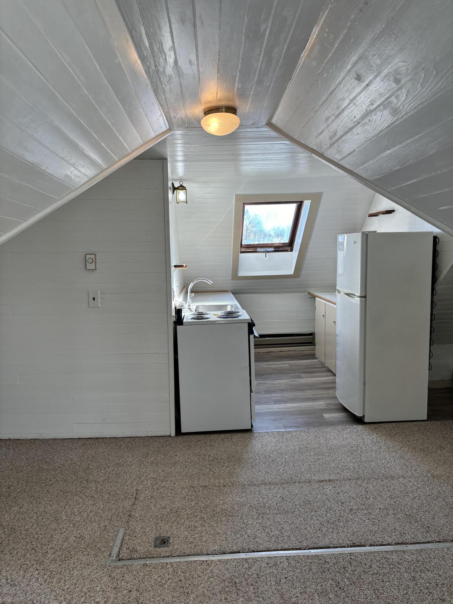 4 Chestnut Street Rockland ME 04841