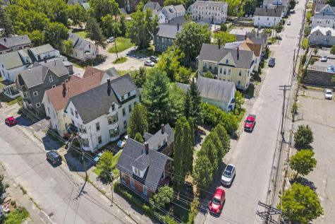 219 Oak Street Lewiston ME 04240
