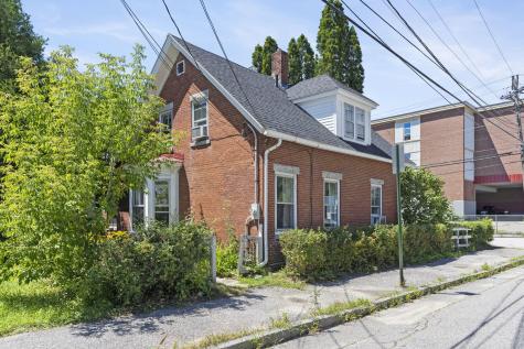 219 Oak Street Lewiston ME 04240