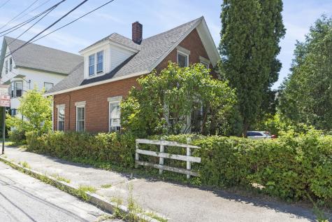 219 Oak Street Lewiston ME 04240
