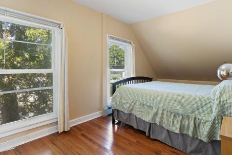 219 Oak Street Lewiston ME 04240