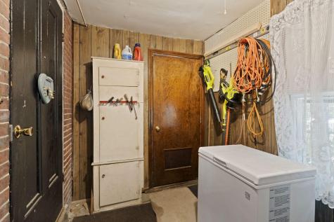 219 Oak Street Lewiston ME 04240