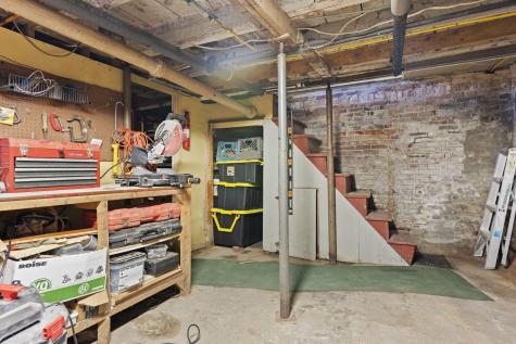 219 Oak Street Lewiston ME 04240