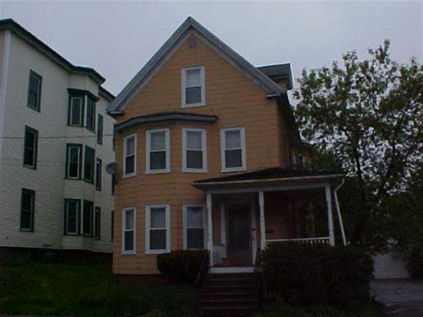 92 Howe Street Lewiston ME 04240