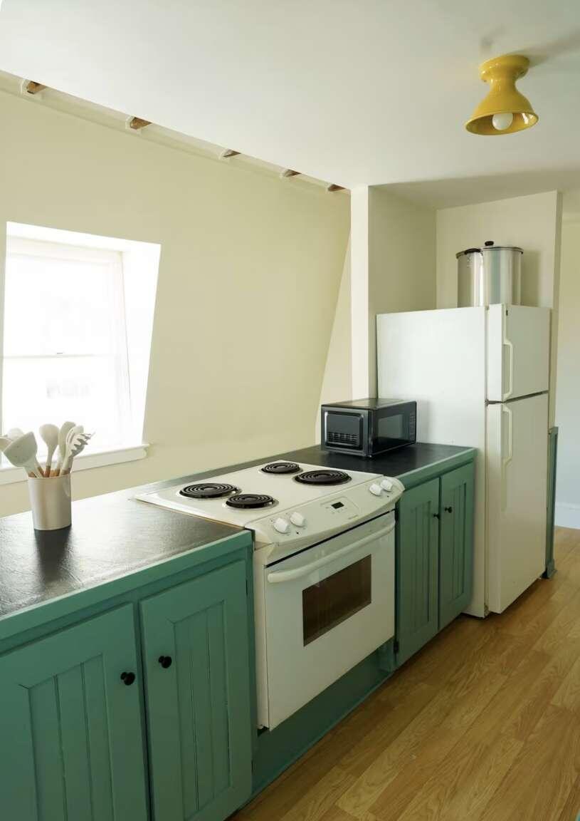 36 Main Street Stonington ME 04681