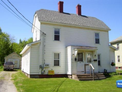 12 Ayer Street Oakland ME 04963