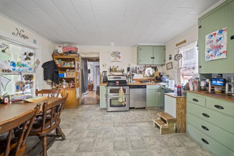 5 Cedar Court Augusta ME 04330