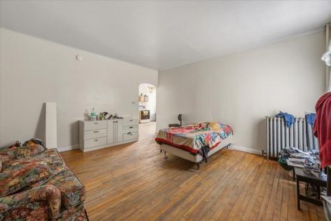 73 College Street Lewiston ME 04240