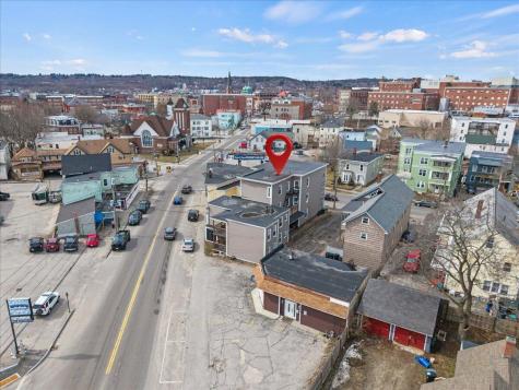 73 College Street Lewiston ME 04240