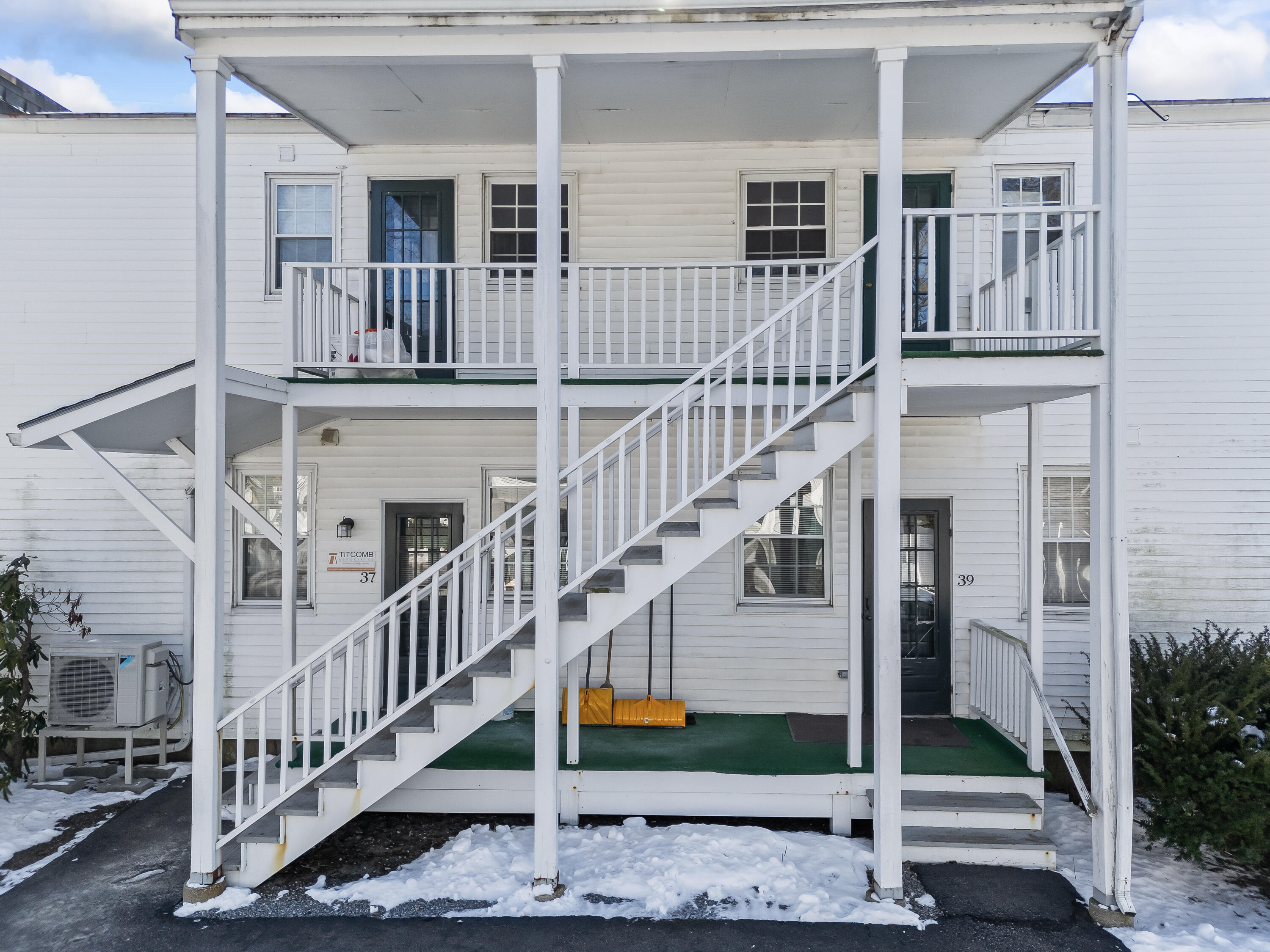 37-39 Court Street Bath ME 04530