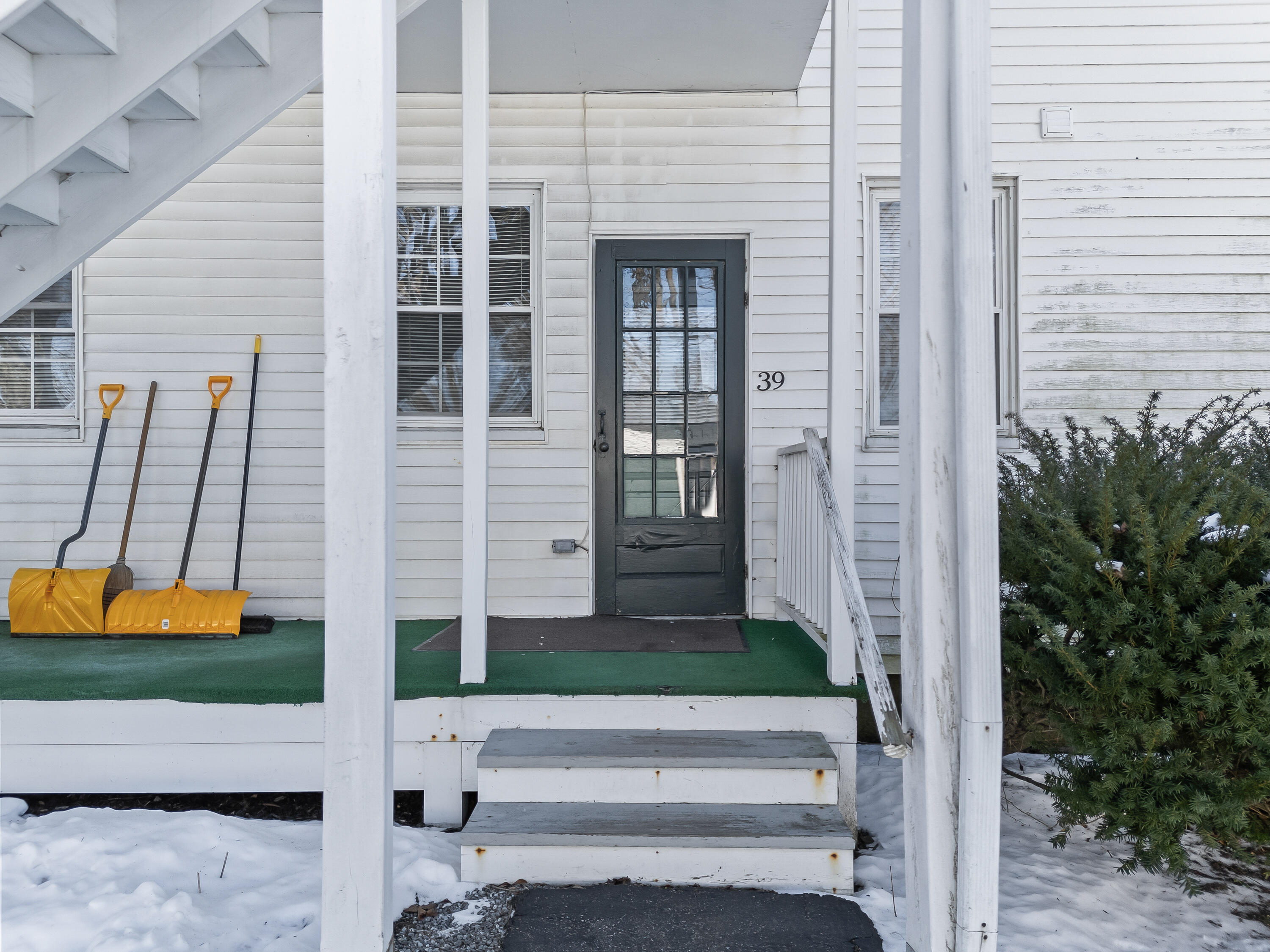 37-39 Court Street Bath ME 04530