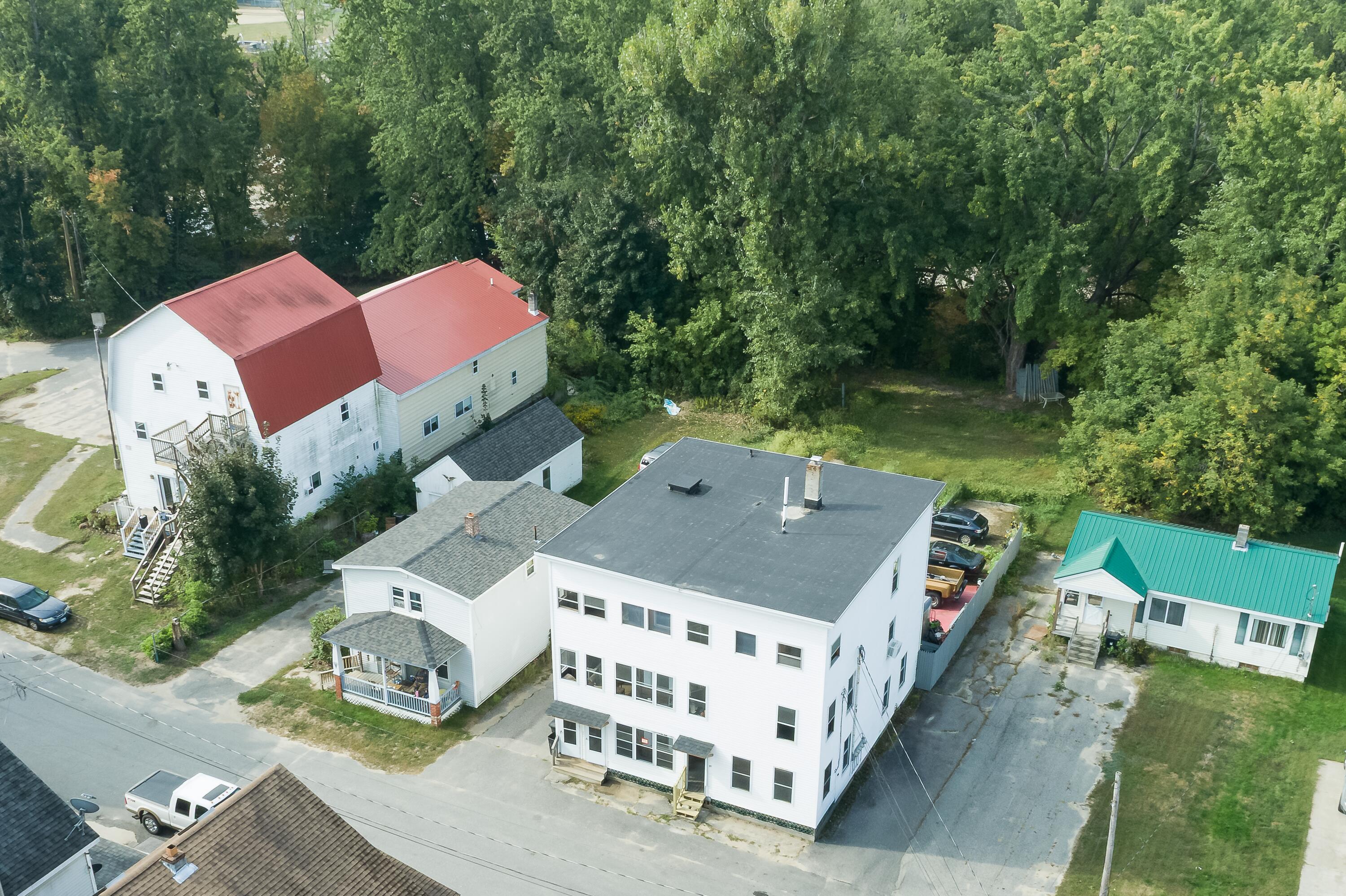 39 Carlton Avenue Mexico ME 04257