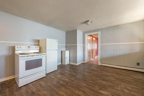 39 Carlton Avenue Mexico ME 04257