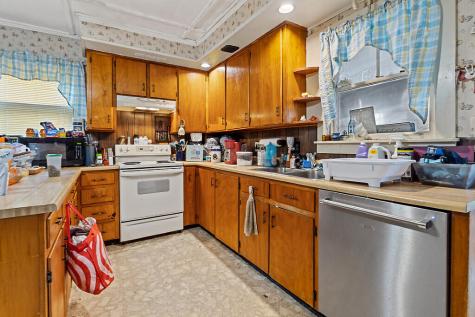 136 Western Avenue Waterville ME 04901