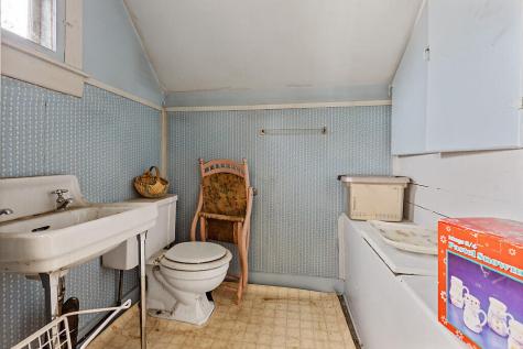 136 Western Avenue Waterville ME 04901