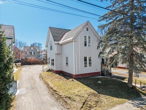 22 Ash Street Waterville ME 04901