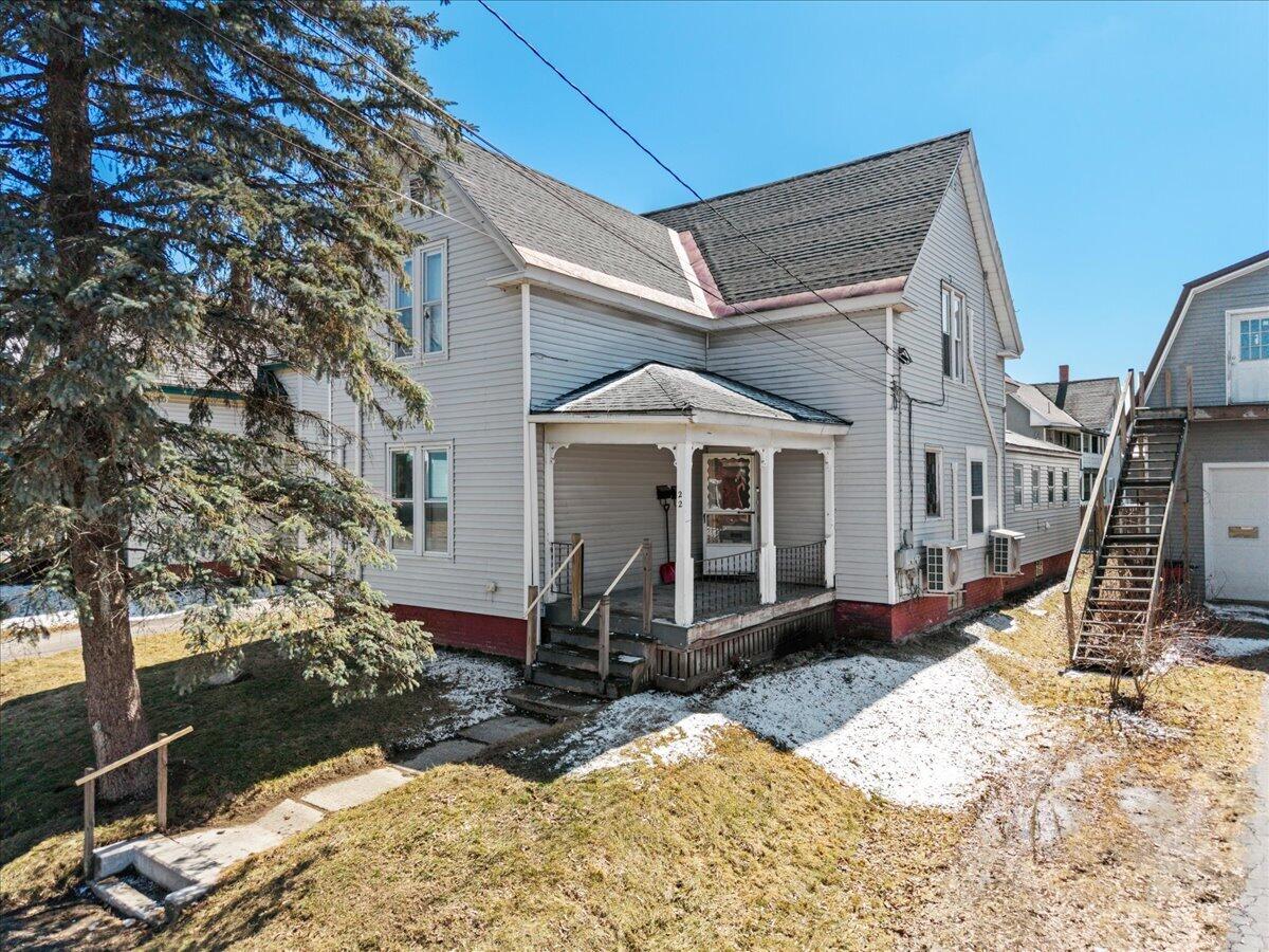 22 Ash Street Waterville ME 04901