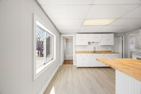 22 Ash Street Waterville ME 04901
