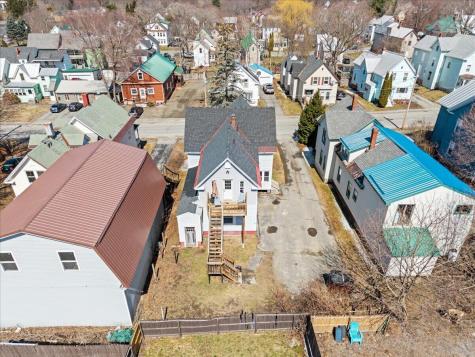 22 Ash Street Waterville ME 04901