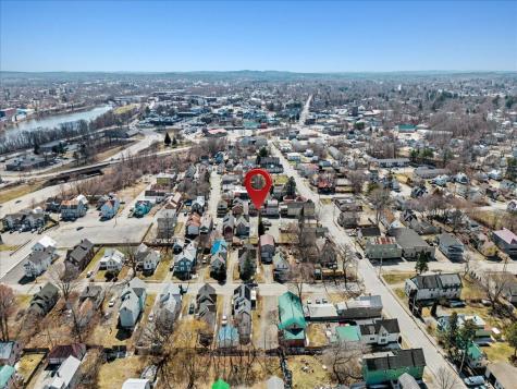 22 Ash Street Waterville ME 04901