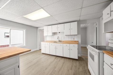 22 Ash Street Waterville ME 04901