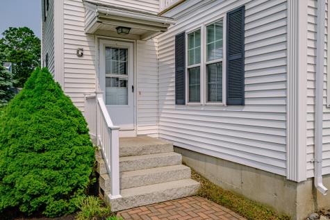 276 Hill Street Biddeford ME 04005
