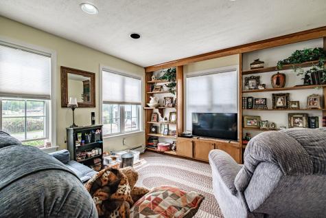 276 Hill Street Biddeford ME 04005