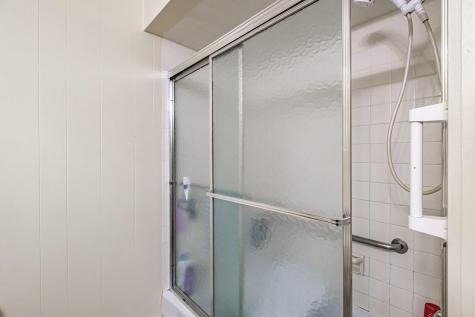 276 Hill Street Biddeford ME 04005