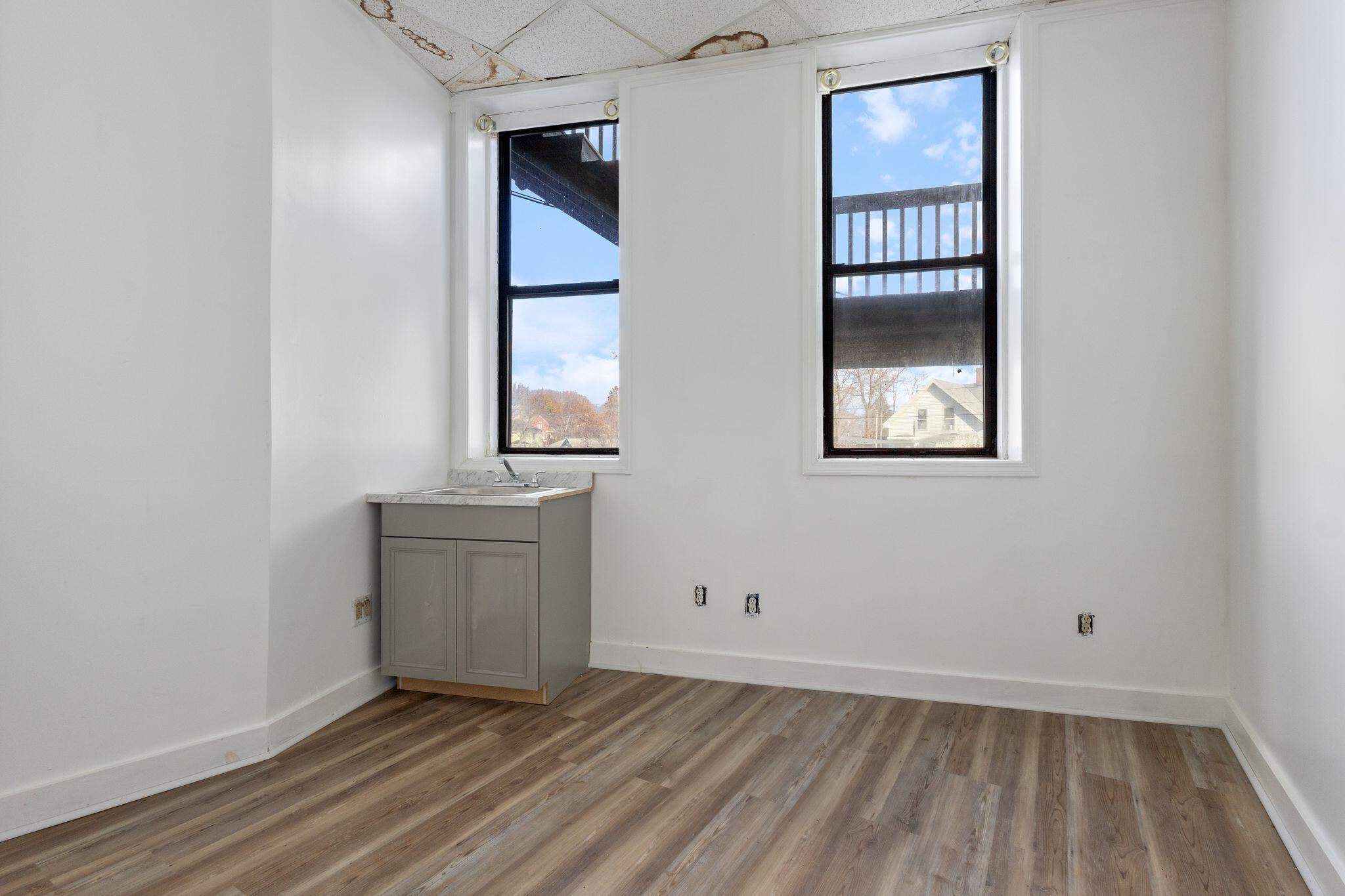 671-675 Forest Avenue Portland ME 04103