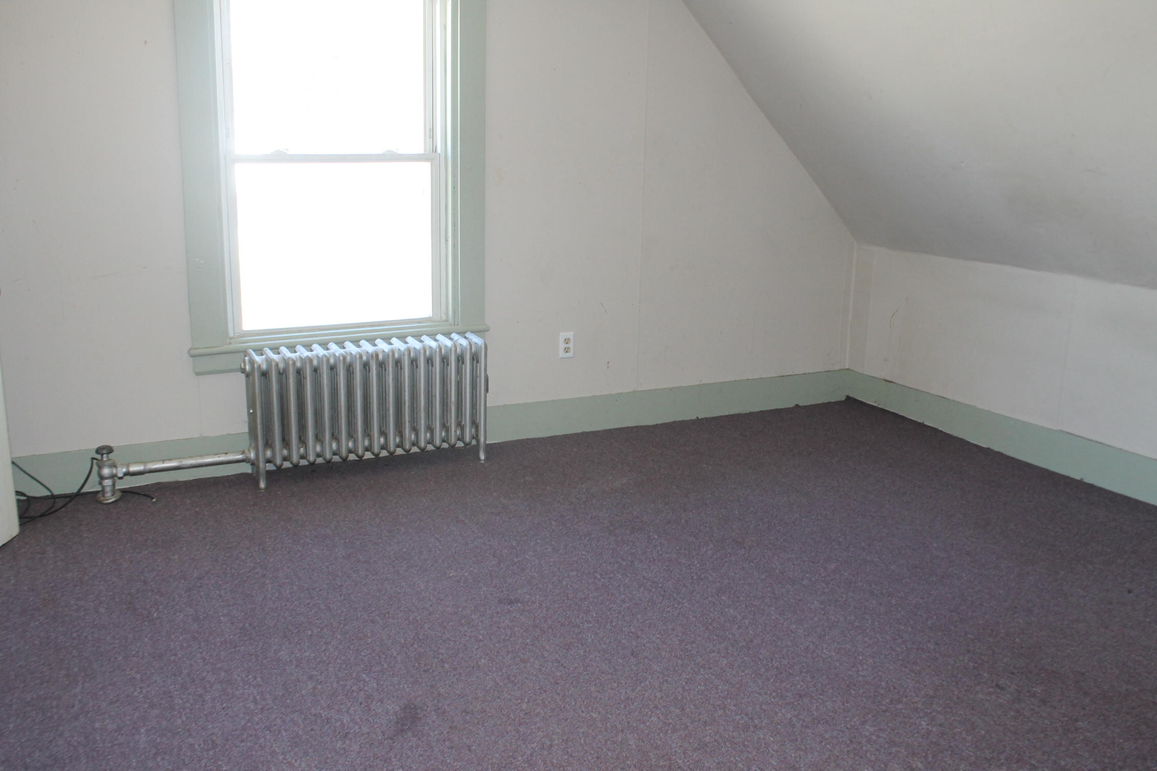 14 Garfield Street Madison ME 04950