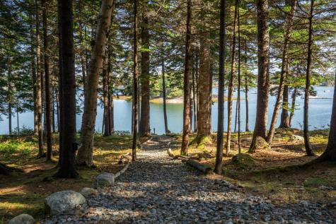 17 Bayberry Lane Tremont ME 04612