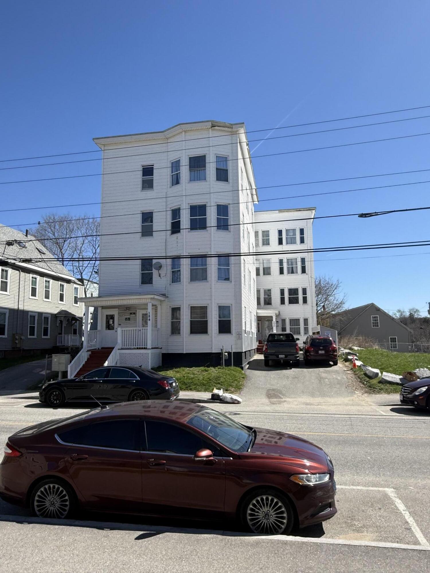 184 Bartlett Street Lewiston ME 04240