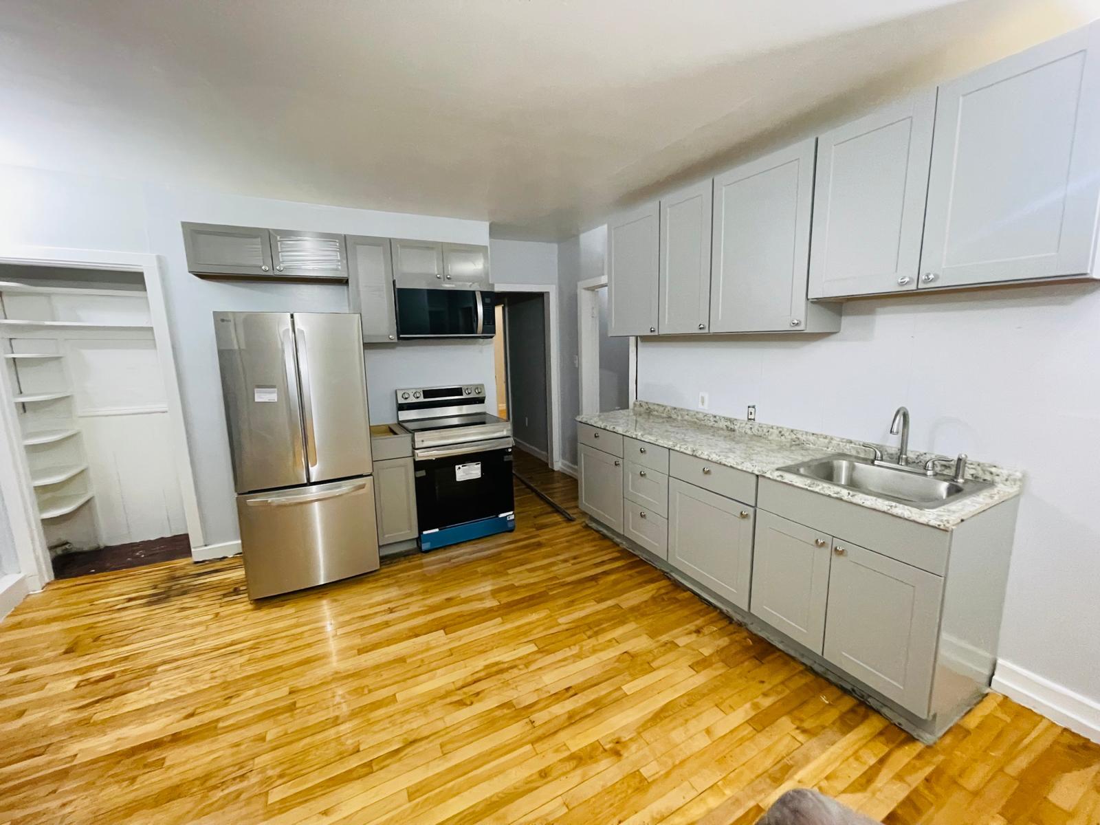 184 Bartlett Street Lewiston ME 04240