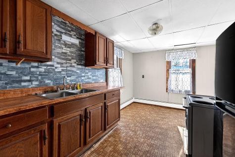 21 Corinna Road Saint Albans ME 04971