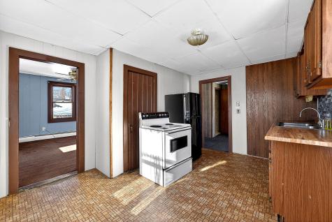 21 Corinna Road Saint Albans ME 04971