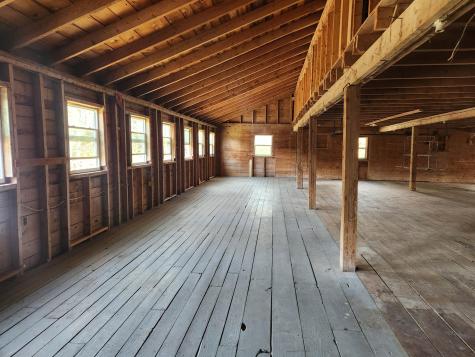 1257 N Pond Road Warren ME 04864