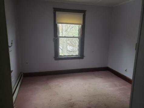 32 Poland Road Auburn ME 04210