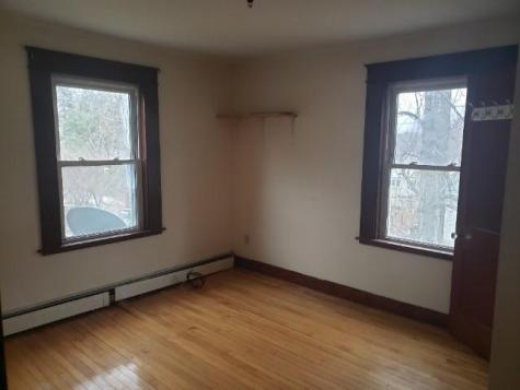 32 Poland Road Auburn ME 04210